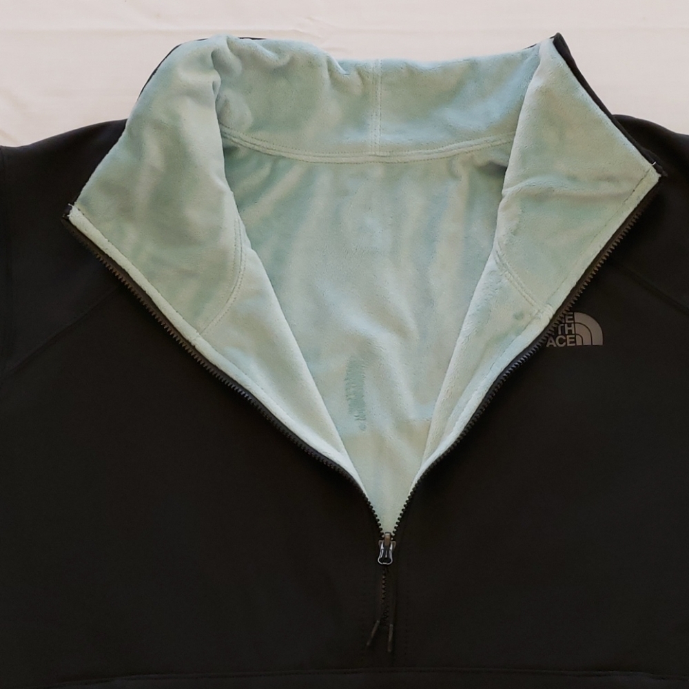 The North Face Women's Shelbe Pullover. - Picture 5 of 10